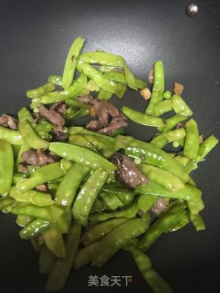 Fried Beef with Snow Pea recipe