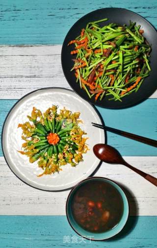 Stir-fried Milk Melon with Garlic recipe