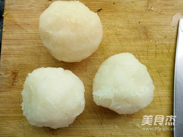 White Radish Pork Dumplings recipe