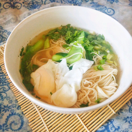 Warm Heart Sour Soup Noodles recipe