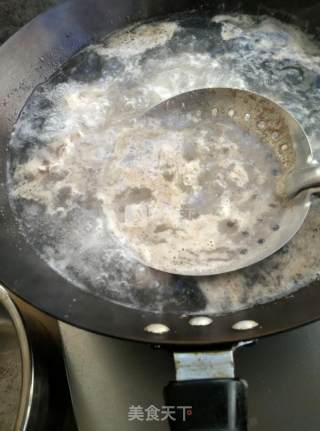 Stewed Pork Ribs with Mushrooms and Lotus Root recipe