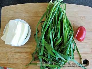 Home-style Stir-fry ---- Stir-fried Tofu with Chives recipe