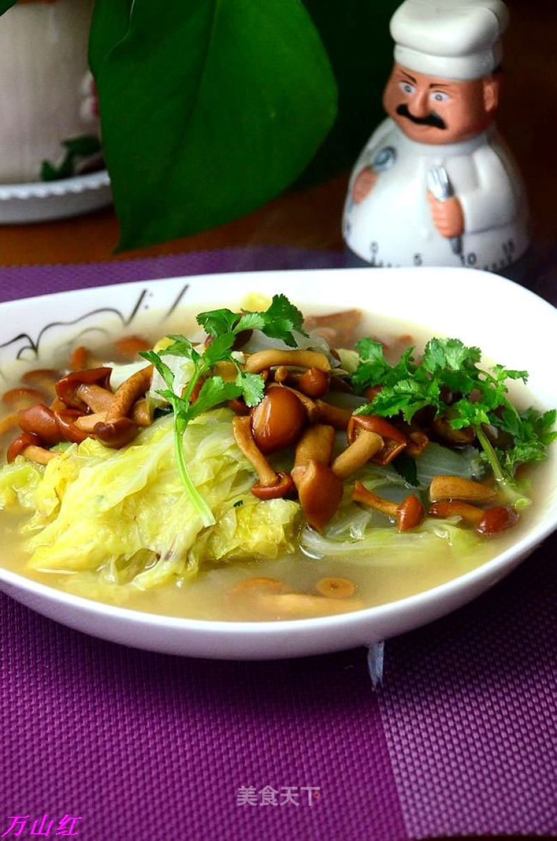 Stewed Cabbage with Nameko Mushrooms