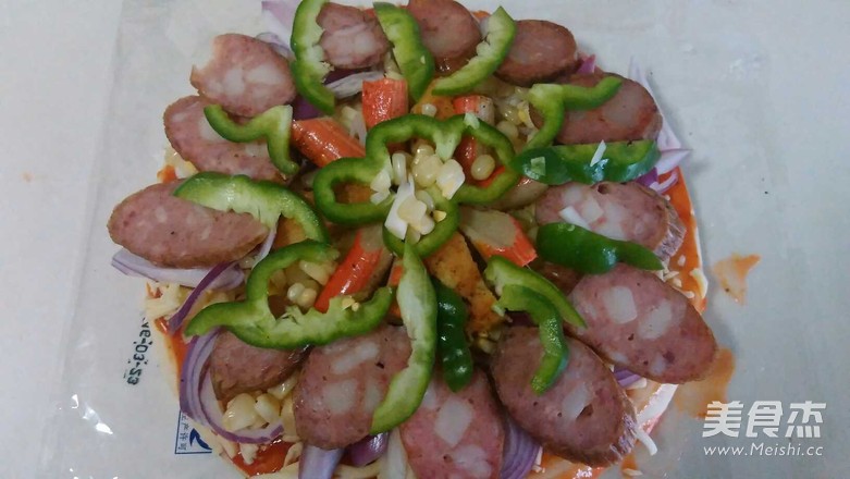 Lazy Pizza (vegetables and Seafood Sausage Flavor) recipe