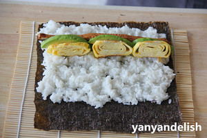 Teriyaki Eel Avocado & Shrimp Salad Mango Sushi recipe