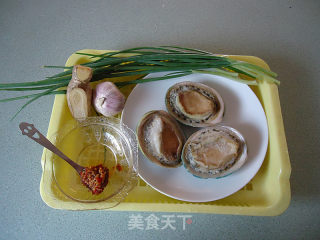 Steamed Abalone with Xo Sauce and Garlic recipe