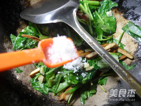 Stir-fried Water Spinach recipe