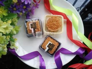 Cantonese Moon Cakes with Various Fillings recipe