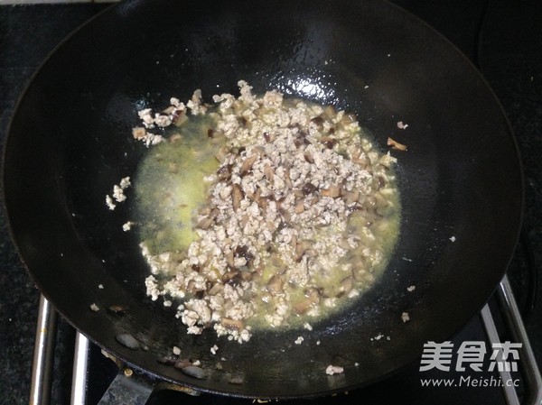 Mushroom Pork Sauce recipe