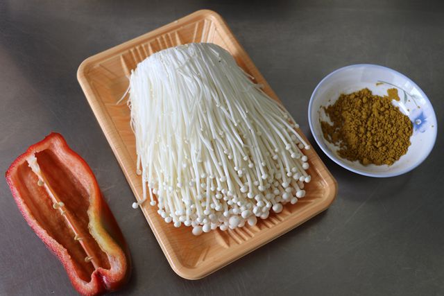 Curry Enoki Mushroom recipe