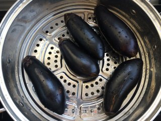 Northeast Farmhouse Garlic Eggplant recipe