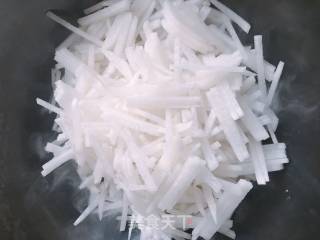 Vegetarian Stir-fried Shredded Radish recipe
