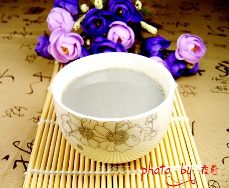 [trial Report of Midea's First Cocoa Soymilk Machine] One:——black Sesame Soymilk recipe
