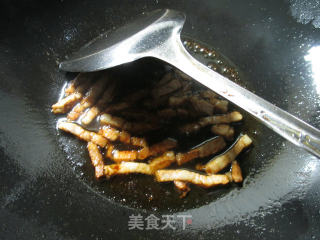 #trust of Beauty# Stir-fried White Jade Mushroom with Pork Belly and Leek Sprouts recipe