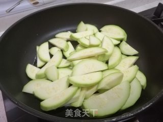 Stir-fried Yunnan Melon with Garlic Slices recipe