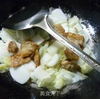 Stir-fried Rice Cake with Chinese Cabbage Dregs recipe