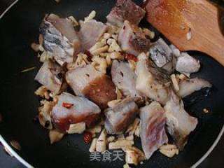 Fresh Rice with Rice: Steamed Preserved Fish with Tempeh recipe