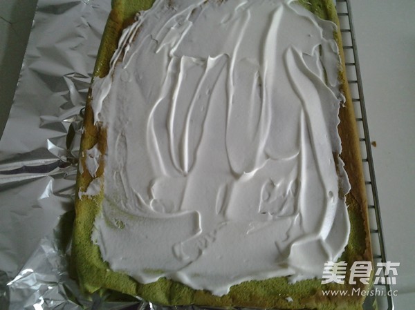 Matcha Cake Roll recipe