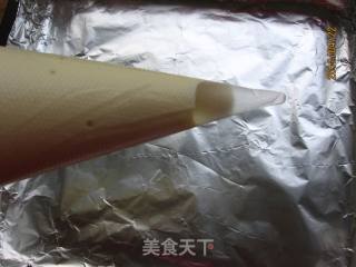 Polka Dot Cocoa Cake Roll recipe