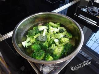 Stir Fried Broccoli recipe