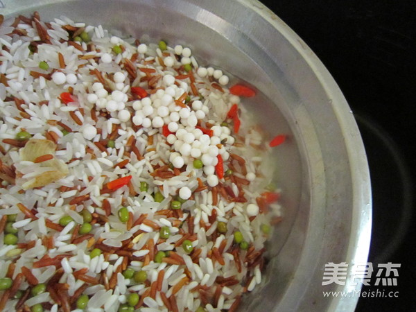 Eight Treasure Rice with Fresh Mushrooms recipe