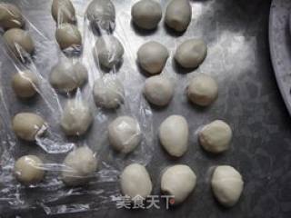 Su-style Mustard and Fresh Meat Mooncakes recipe