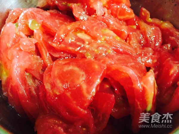 Marinated Noodles with Tomatoes recipe