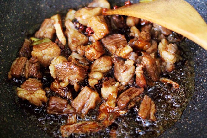 Braised Beef Stew with Garlic recipe