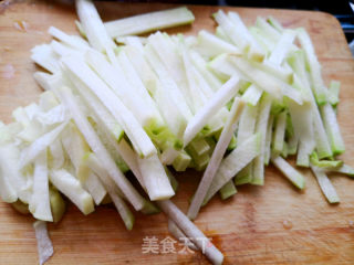 Steamed Spanish Mackerel with Radish recipe