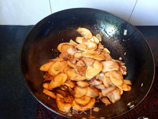 Fried Pork with Pleurotus Eryngii recipe