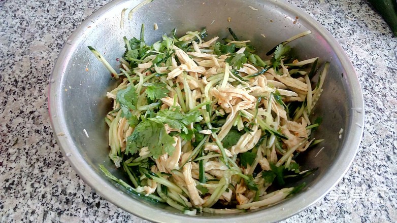 Shredded Chicken and Cucumber Salad recipe