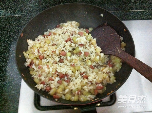 Fried Rice with Vegetable Root Pork Belly recipe