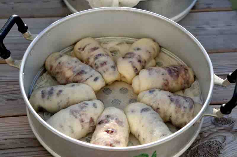 Whole Wheat Honey Red Bean Rolls recipe