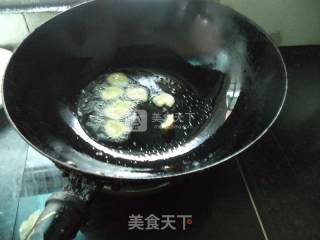 Cuttlefish Steamed Small Intestine recipe