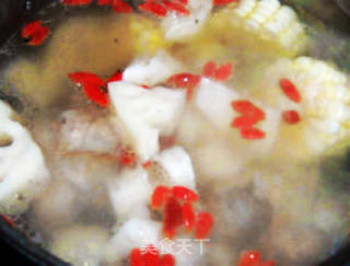 Big Bone Wolfberry Lotus Root Soup recipe