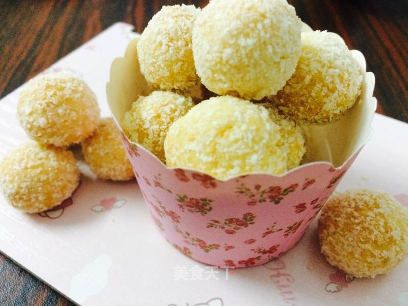 Golden Coconut Ball recipe