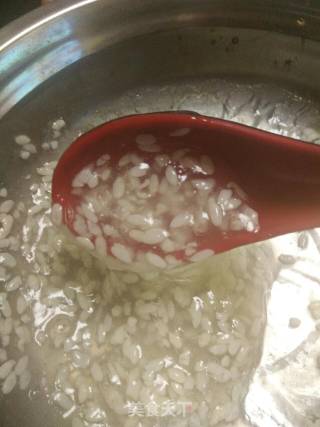 Chinese Wolfberry Glutinous Rice Balls recipe