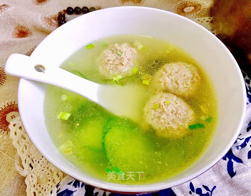 Cucumber Fungus Meatball Soup