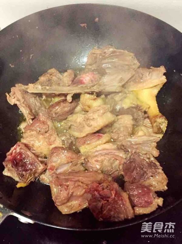 Big Goose Stewed with Dried Potatoes recipe