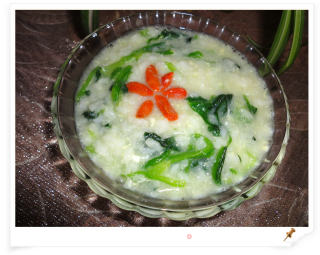 Wolfberry Spinach Porridge recipe