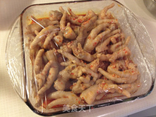 Secret Garlic Chicken Feet recipe