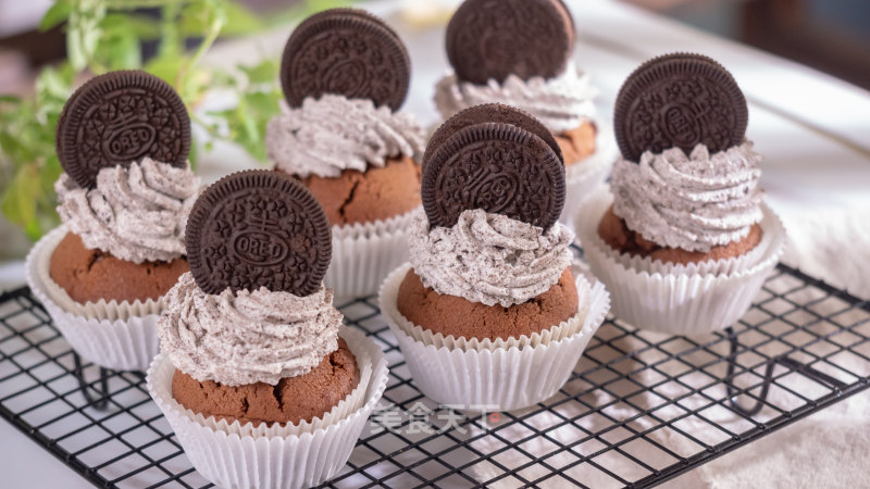 Oreo Cupcakes [first Taste Diary] recipe