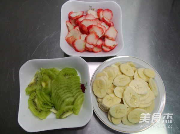 Assorted Fruit Melaleuca Cake recipe