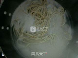 Fried Noodles with Onion and Pork recipe