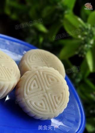 Custard Snowy Mooncakes recipe