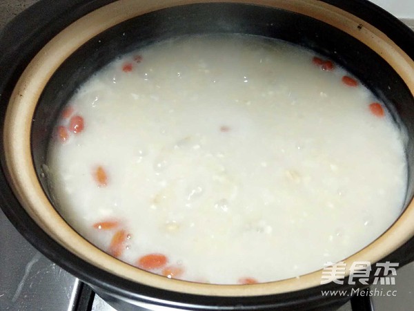 Puzzle Walnut Porridge recipe