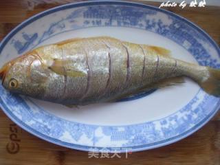 Steamed Small Yellow Croaker recipe