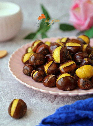 Roasted Chestnuts with The Most Beautiful Taste in Autumn recipe