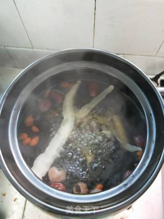 Pigeon Herbal Soup recipe