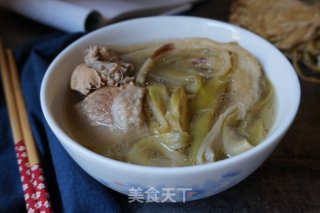 Sword Flower Pork Bone Soup recipe